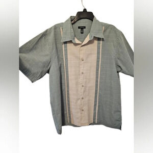 Van Heusen Green and Cream Short Sleeve Button Down Shirt Men's Large 16-16 1/2